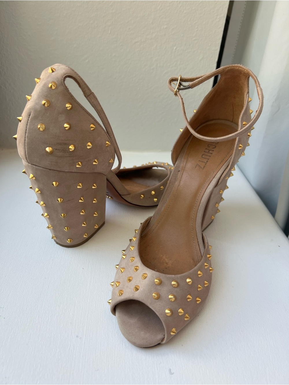 SCHUTZ Taupe Suede Studded Block Heel Peep-Toe Sandals